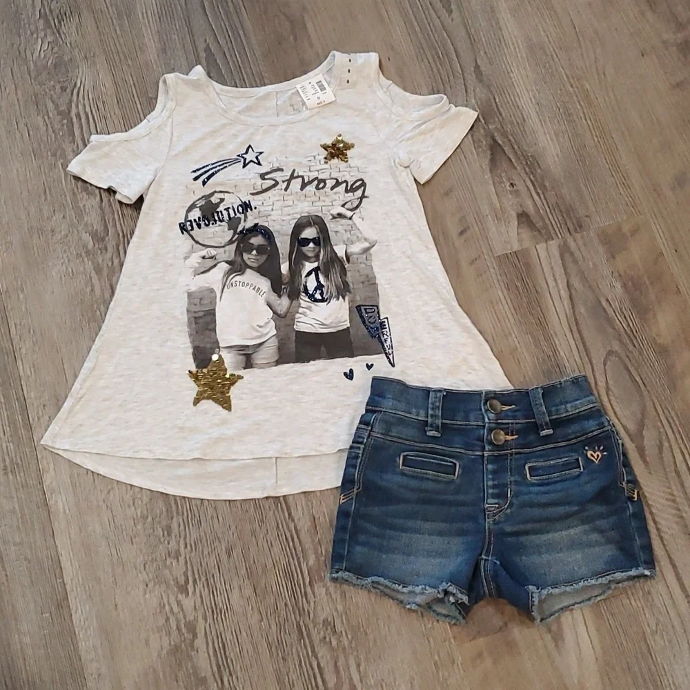 Justice Girl Power Cut Out Shoulder/Flip Sequins Shorts & T-Shirt Set Size 8